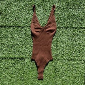princess polly brown knit  bodysuit